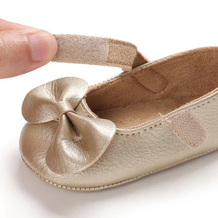 Baby Girl Casual and Comfortable Solid Color Mary Jane Shoes Lightweight and Non Slip Spring and Autumn Walking Shoes