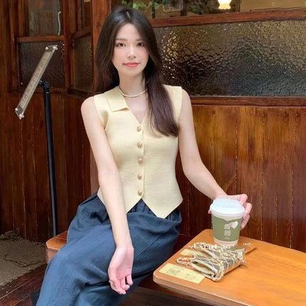 Women's French Temperament V-neck Sleeveless Slim Fit Knitted Vest Single Breasted Elegant Style