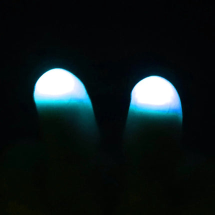 Magic Thumb Lightup Trick Set Finger Lamp 1 Pair Fake Finger Prank Toy Tool Easy Illusion Anyone Can Do It