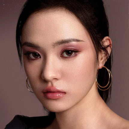 Eunarz's New Four-color Eyeshadow Palette, A Daily Matte, Light Makeup, Pearlescent, And Affordable Beginner's Comprehensive Set