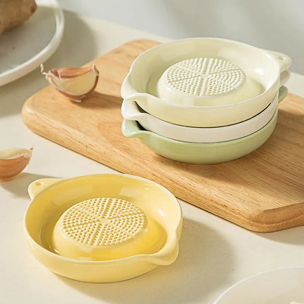 White Simple Style Ceramic Ginger Grater Tool Hand Grinder Garlic Masher Portable Porcelain Carrot Ginger Grinding Kitchen Tool