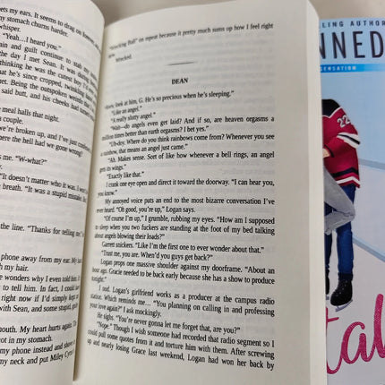 1 book Off Campus vol.1/2/3/4/5 by Elle Kennedy The Deal/The Mistake/The Score/The Goal/The Legacy/ College Hockey Romance Novel