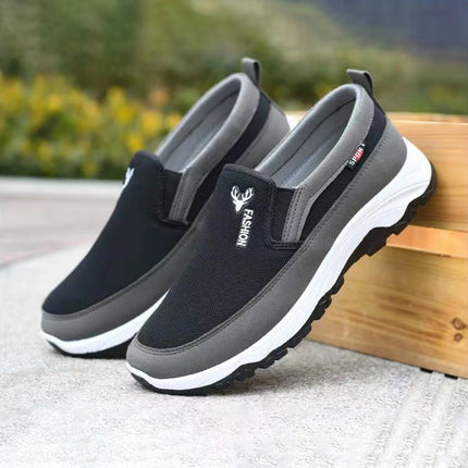 Men Casual Canvas Shoes Lightweight Summer Mesh Shoes Breathable Slip on Flats Men Fashion Walking Shoes Soft Loafers for Men