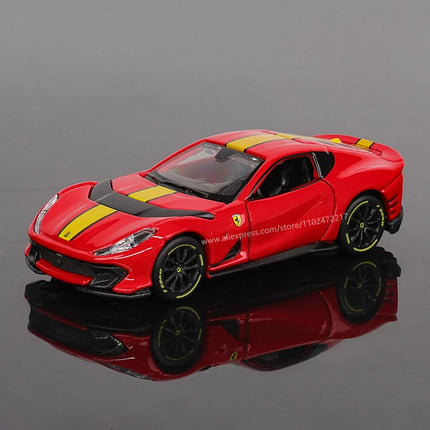 Bburago1:64 Ferrari E812 COMPETIZIONE Model Small Collection Car Alloy Model Toy Gift Scene Decoration Classic and Exquisite