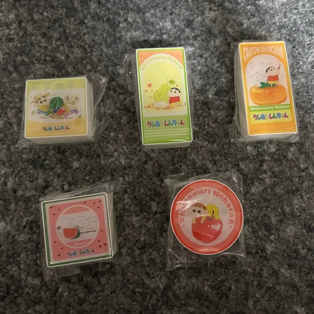 Crayon Shin-chan Nohara Shiro Figure Boochan Kazama Toru Sato Masao Fruit Model Lamp Sign Refrigerator Sticker Blind Box Toy