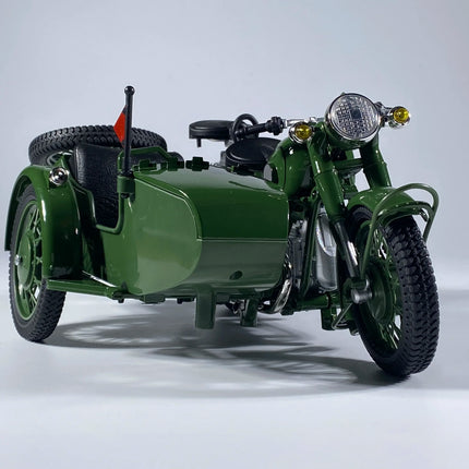 1:10 Ural M72 Sidecar Motorcycle Alloy Metal Diecast Model Motorcycle Classic Retro Simulation Home Interior Decoration Hobbies