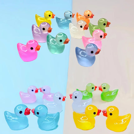 30/60/100PCS Luminous Mini Duck Micro Landscape Access Miniature Figurines Fairy Home Decoration Glow in the Dark Mixed Style