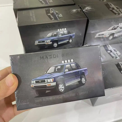 Masdi 1:64 Alloy  Car Model Toy ornament gift