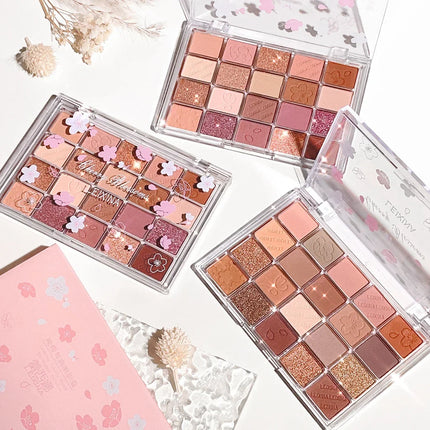 20-Color Eyeshadow Palette – Shimmer & Matte, Highly Pigmented, Blendable & Long-Lasting
