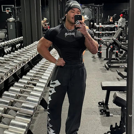 New Men Gym T-shirt High elasticity bodybuilding fitness quick dry short sleeve men's sports Casual tops trend running T-shirt