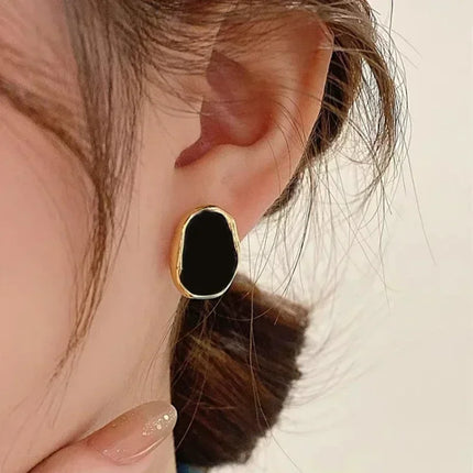 New Street Style Black Square Stud Earrings for Women Minimalist Korean Fashion Geometric Enamel Big Earring Jewelry Girl Gift