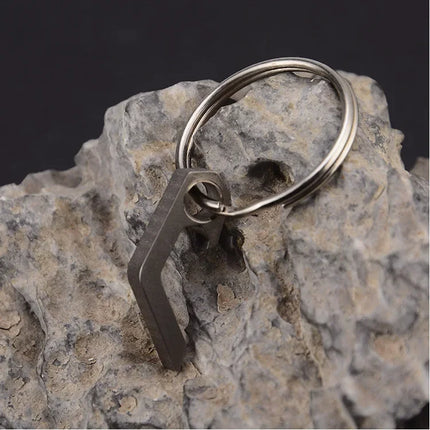 1-4pcs EDC Gear Mini Lightweight Bottle Beer Opener Keyring Pocket Utility Gadget Outdoor Camp Hike Camping Key Chains Opener