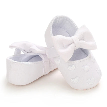 Spring and Autumn Embroidered Peach Heart Step Bow-knot Baby Shoes 0-1 Year Old Hand held Male and Female Baby Soft Bottom