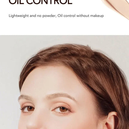 Liquid foundation naturally brightens makeup, it's not easy to get stuck. Powder isolation bb cream, plain face cream, concealer