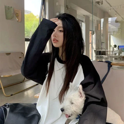 Casual Oversized T-Shirt Y2K Tops Harajuku Long Sleeve O-Neck T-Shirts Spring Autumn Black White Patchwork Tees Women Streetwear
