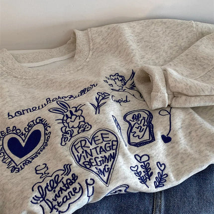 Korean Fashion Women's Gray Embroidered Round Neck Short Sweatshirts Autumn Long Sleeves Vacation Pullovers Tops Casual Popular