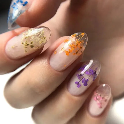 Dried Flower Gel Polish / Gel Fleurs Séchées
