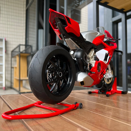 Spray 1:6 Ducati V4S Racing Motorcycle Alloy Diecast Model Car Children's Toy Motorcycle Sound And Light Dynamic Ornaments Gifts