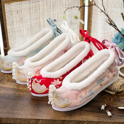 Chasing Moon Hot Sale Of The Season New Style Ming Dynasty Hanfu Shoes National Style Upturned Head Cotton Shoes Ancient Wedding