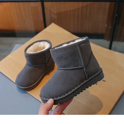 2025 Children Snow Boots Leisure Thick Fur Platform Winter Kids Short Boot Slip-on Unisex Concise Style Boys Girls  Kids Shoes