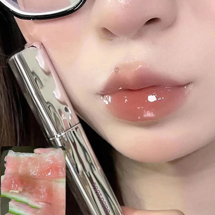 1Pc Moisturizing Color Displaying Watery Shine For Floral Center Mirror Lip Gloss - Bright Non Oily Beautiful Hydrated Lips
