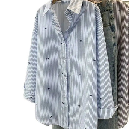 Blue striped long-sleeved shirt jacket for women, Spring 2025 new design, niche, loose and versatile shirt top