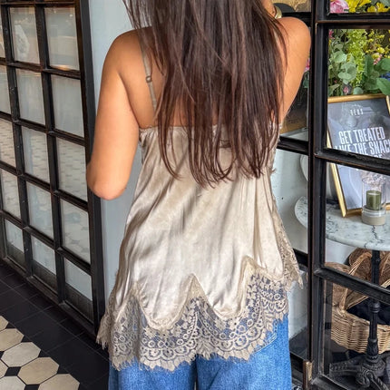 Asymmetrical Backless Spaghetti Strap Tank Cami Shirts Sexy V Neck Silk Camisole Tops Women Coquette Lace Trim Satin Tank Top