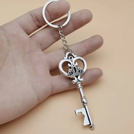 Retro Large Crown Love Key Pendant Creative Bottle Opener Antique Silver Metal Pendant Charm Keychain