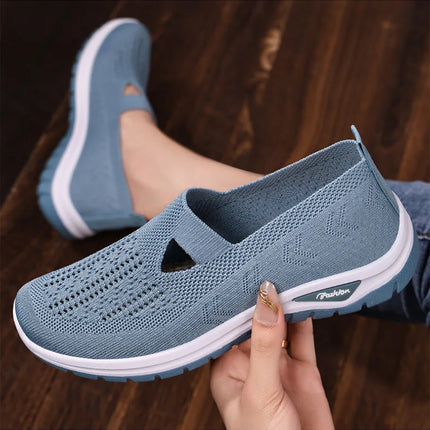 2025 New Mesh Women Vulcanized Shoes High Quality Women Sneakers Slip On Flats Shoes Women Loafers Plus Size 42 Walking Flat
