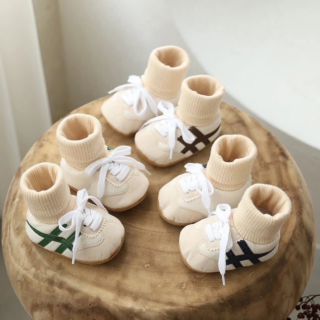 Spring and Autumn New Baby Shoes for Boys and Girls 0-1 Year Old Baby Shoes Socks Integrated Warm Sports Walking Shoes