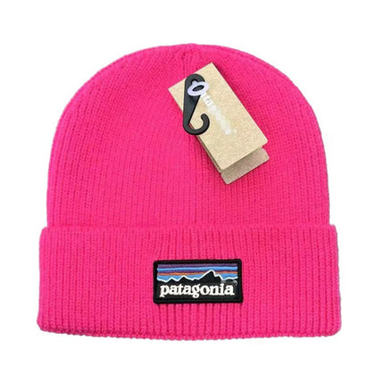 Unisex Knitted Wool Beanie / Bonnet Unisexe en Laine Tricotée