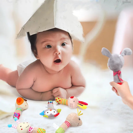 New Baby Plush Rattles Cartoon Animals Grab Ability Training Toy Infant Stroller Bed Hanging Bell Plush Dolls Educational Toys