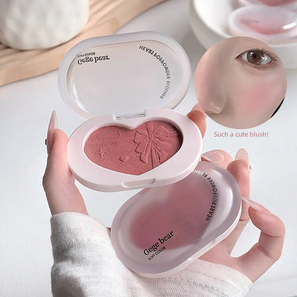 Gege bear, powder blusher is naturally attractive, and does not block. powder blusher, lasting makeup, prom party
