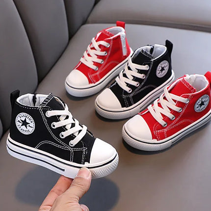 Chaussures en toile mi-montantes pour enfants Chaussures pour enfants décontractées confortables à semelle souple pour garçons et filles Chaussures de planche antidérapantes et respirantes