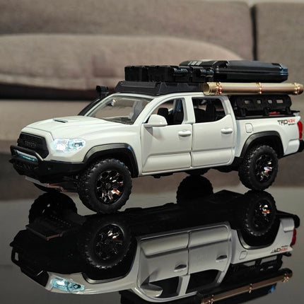 1:32 Toyota Tacoma TRO Off Road Pickup Alloy Diecast Model Computer Desktop Decoration With Sound Light Beautiful Christmas Gift