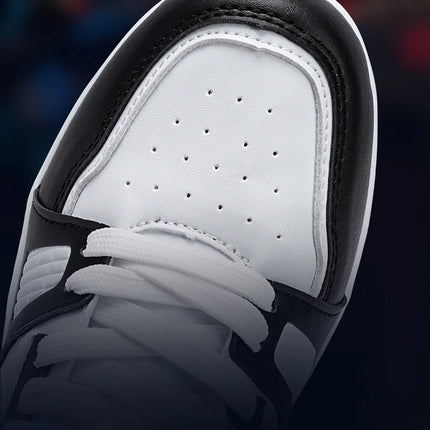 Four wheel roller shoes Boys girls walking shoes Casual outdoor sports slide and shrink school students pulleys shoes sneakers