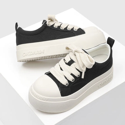 Soft Sole Lace-up Canvas Shoes Outdoor Man Sneakers Hot Sale Mens Casual Shoes Leisure Walk Vulcanize Shoes Skateboard Footwear
