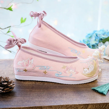 Chasing Moon Hot Sale Of The Season New Style Ming Dynasty Hanfu Shoes National Style Upturned Head Cotton Shoes Ancient Wedding