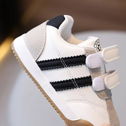 2025 Spring Children's Sneakers Walking Shoes Kids Autumn Soft Soled Non-slip Casual Sport Shoes Boys Girls Outdoor Board Shoe