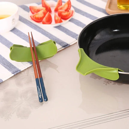 1 Pcs Funnel Anti-spill Silicone Slip on Pour Soup Spout Funnel for Pots Pans and Bowls and Jars Kitchen Gadget Tool Dropship