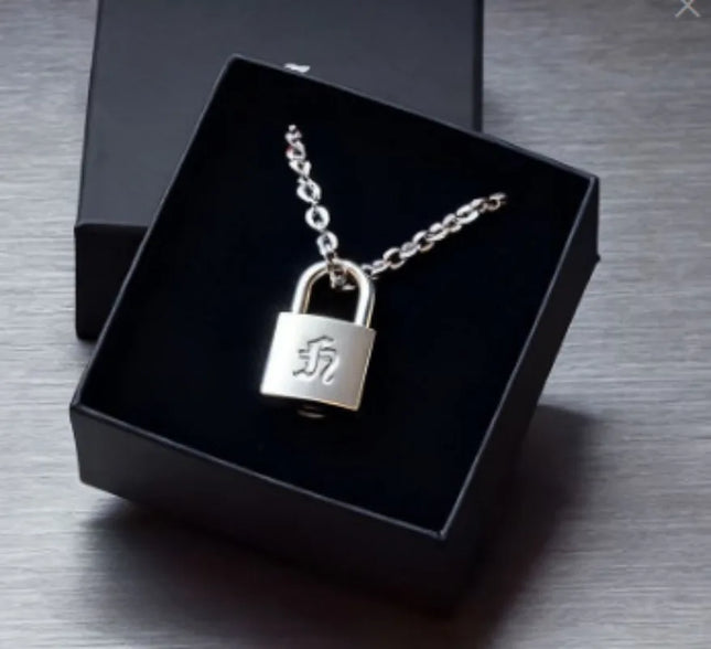 Smooth Matte Finish Metal Lock Necklace Same As Huang Xuanchen's Style New Punk Necklace Men Women Jewelry Couple Fans Collect