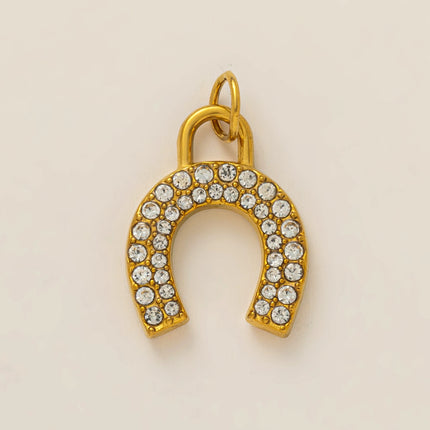 Fashionable and trendy new heart-shaped pentagram full diamond horseshoe pendant charms for jewelry
