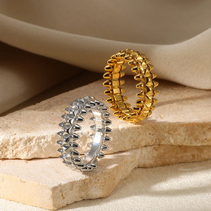 2025 Design Style Riveted Bullet Stainless Steel Rings For Women Punk Gold Color Creative Ring Broad Surface Finger Jewelry Gift