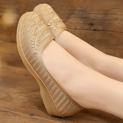 Women Fashion Cute Light Weight Spring & Summer Slip on Anti Skid Flat Loafers Lady Casual Hotel Kitchen Work Shoes Zapatos A257