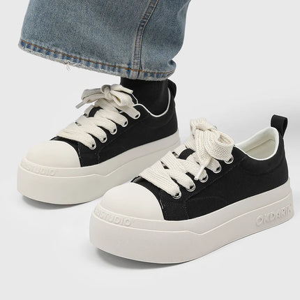 Soft Sole Lace-up Canvas Shoes Outdoor Man Sneakers Hot Sale Mens Casual Shoes Leisure Walk Vulcanize Shoes Skateboard Footwear