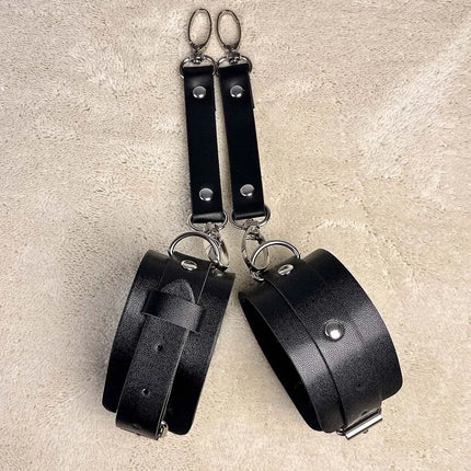 Women Sexy Leather Thigh Garter Belt Lingerie Leg Straps Bdsm Bondage Women Handcuffs Fetish Clothing Festival Rave Accessory