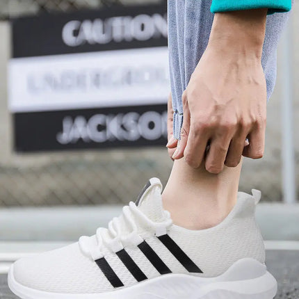 Lightweight Men's Running Shoes Outdoor Breathable Men Sports Shoes Anti-slip Male Sneakers Fashion Flexible Tennis Lace-up 3744