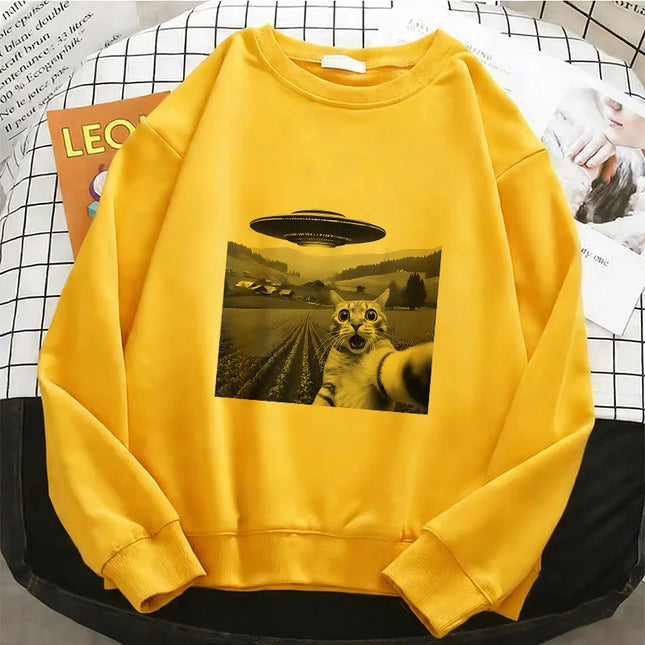 2026 Retro UFO and Cat Pattern Print Hoodies Streetwear Fleece Sweatshirt Soft O-Neck Pullover Casual Female Clothes