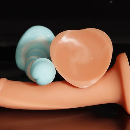 Little Thin Dick Realistic Dildo Anal for The Beginner Soft Silicone Penis with Lovely Heart Shaped Suction Cup Anal Sex Toys