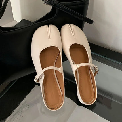 Fashion Buckle Strap Shallow Women Mary Janes Flats Shoes Strange Toe Footwear Soft Ladies Flats Lolita Shoes Female Slides